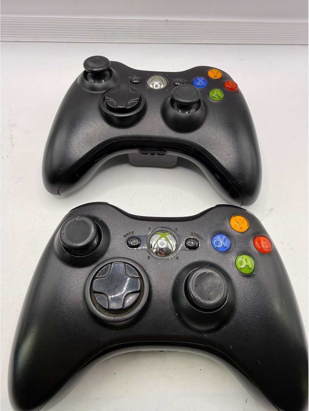 Lot of 2 Microsoft Xbox 360 Wireless Controllers - Black - AS IS / UNTESTED